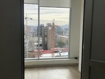 Oficina en arriendo mensual en Metro manuel mont, Providencia - 1 dormitorio, 1 baño
