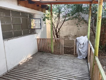 Casa en venta en Avenida Valparaíso, Villa Alemana - 3 dormitorios, 2 baños
