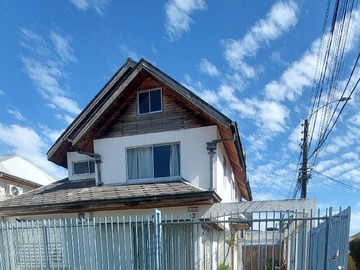 Casa en venta en Maipú 1062, Linares - 6 dormitorios, 2 baños