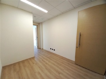 Oficina en arriendo mensual en Calle Limache 3421, Edificio Reitz II, El Salto, Viña Del Mar, Viña del Mar - 1 dormitorio, 1 baño
