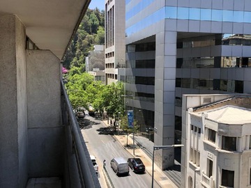 Departamento en arriendo mensual en Agustinas 681, Santiago - 1 dormitorio, 1 baño