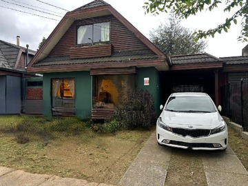 Casa en venta en Isabel La Católica 1090, Valdivia - 4 dormitorios, 2 baños