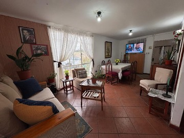 Casa en venta en Ringeling, Quilpué, Región de Valparaíso 2430000, Chile, Quilpué - 7 dormitorios, 2 baños