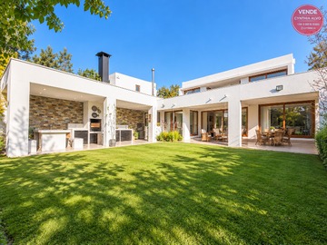 Departamento en arriendo mensual en Condominio Quillayes de la Dehesa - 5 dormitorios, 4 baños