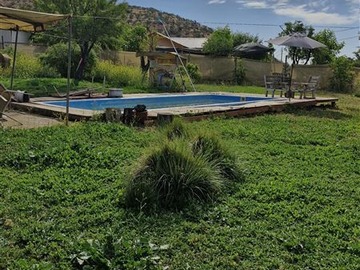 Parcela en venta en El papagallo/ parcela de 5000 metros con casa y piscina /recepcion final/ parcelacion con acceso controlado, Talagante - 4 dormitorios, 2 baños