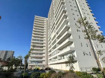 Departamento en arriendo mensual en Avenida Fernández Albano 565, La Cisterna - 3 dormitorios, 2 baños