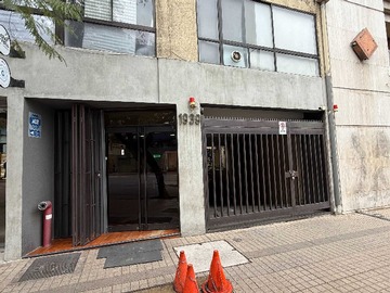 Oficina en arriendo mensual en Oficina en Arriendo en Providencia – 2 Privados (179101), Providencia - 2 dormitorios, 1 baño