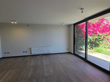 Casa en venta en Moderna Casa Ideal para Familias (149898), Colina - 3 dormitorios, 3 baños