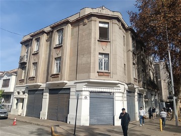 Local Comercial en arriendo mensual en Av Alameda / Metro República, Santiago - 2 baños