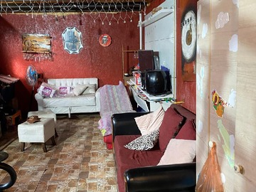 Casa en venta en Amplia Casa Pasaje Valle de Choapa Lampa los Silos - 3 dormitorios, 1 baño