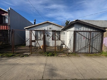Casa en venta en Se vende amplia propiedad en mirasol, puerto montt, Puerto Montt - 5 dormitorios, 1 baño