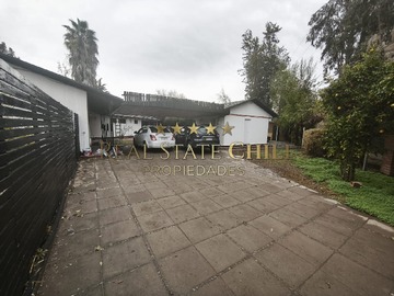 Casa en arriendo mensual en San Vicente de lo Arcaya Uno 1 - 300, Colina - 5 dormitorios, 4 baños