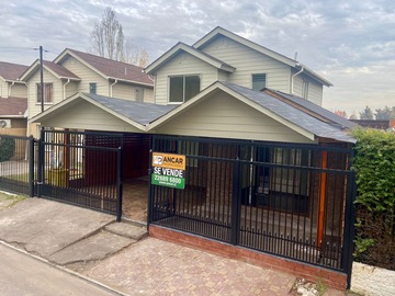 Casa en venta en Pasaje Olivillo 846, Colina - 4 dormitorios, 3 baños