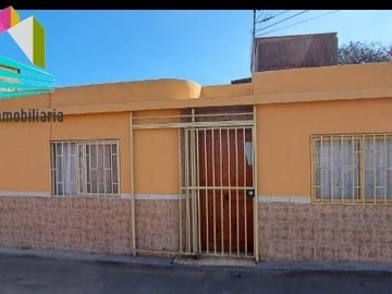 Casa en arriendo mensual en Pasaje blanco encalada 689 antofagasta sector sur, Antofagasta - 6 dormitorios, 3 baños