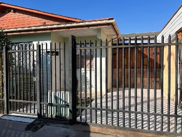 Casa en venta en Excelente Oportunidad Inversión - 3 dormitorios, 2 baños