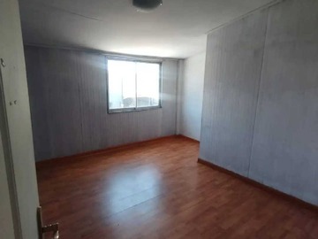Casa en arriendo mensual en Casa Amplia con jardín semi techado (178177), Pudahuel - 4 dormitorios, 2 baños