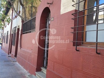 Casa en venta en Eliodoro Yañez/ Av. Manuel Montt, Providencia - 6 dormitorios, 5 baños