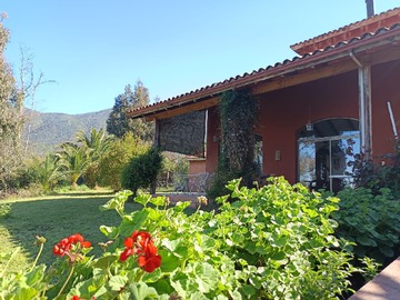 Casa en venta en los Canelos, Curacaví - 4 dormitorios, 4 baños
