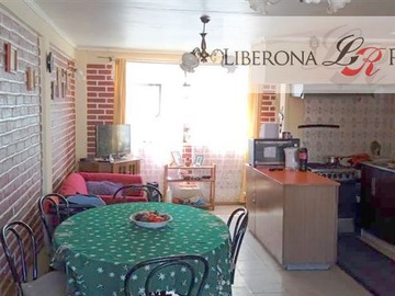 Casa en venta en Casa esquina en Cerro Barón, Valparaíso - 5 dormitorios, 3 baños