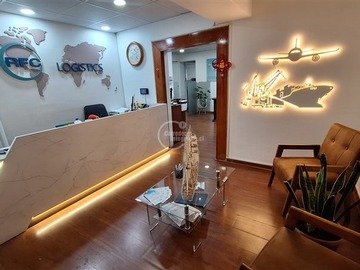 Oficina en venta en La Concepción, Providencia - 4 dormitorios