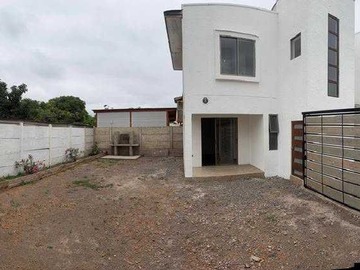 Casa en venta en Moderna Casa condominio Marbella La Cruz (172560), La Cruz - 4 dormitorios, 3 baños