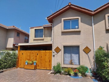 Casa en venta en Cam. Padre Hurtado 18438, San Bernardo - 3 dormitorios, 2 baños