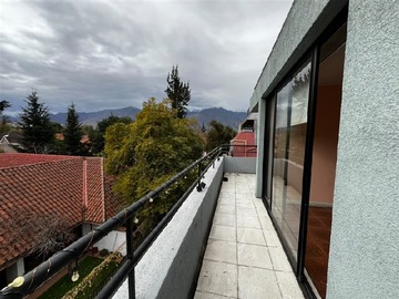 Departamento en venta en Isabel La Catolica, Las Condes - 2 dormitorios, 2 baños
