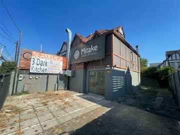 Local Comercial en arriendo mensual en Padre Alfredo Arteaga -El Rodeo, Lo Barnechea - 1 baño