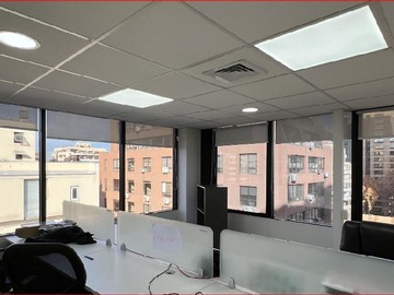 Oficina en arriendo mensual en Metro el golf, Las Condes - 5 dormitorios, 3 baños