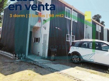 Casa en venta en Acogedora Casa con Piscina Villa Alemana - 3 dormitorios, 2 baños