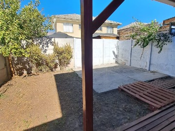 Casa en venta en Bella Casa Condominio el Mañio Larapinta Lampa - 3 dormitorios, 1 baño
