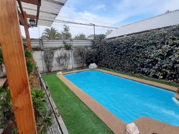 Casa en venta en La mejor opcion de compra en la florida casa 4d2b excelente sector, La Florida - 4 dormitorios, 2 baños