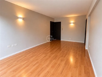 Departamento en venta en Vicente Perez Rosales, La Reina - 3 dormitorios, 2 baños