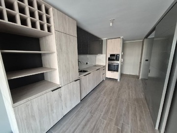 Departamento en arriendo mensual en Avenida la condes con las carmelitas, Las Condes - 2 dormitorios, 2 baños