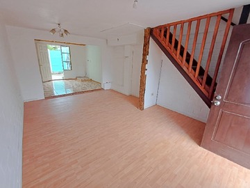 Casa en venta en Calle Alcalde Rodolfo Galleguillos, Villa Alemana - 2 dormitorios, 1 baño