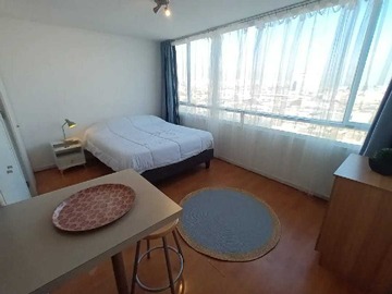 Departamento en arriendo mensual en Home Estudio San Isidro Amoblado (166576), Santiago - 1 dormitorio, 1 baño