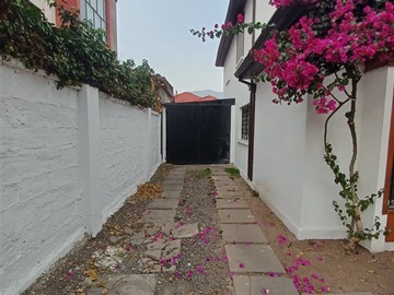 Arriendo Mensual / Casa / Ñuñoa