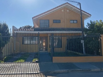Casa en arriendo mensual en Ugalde 385, Melipilla, Región Metropolitana de Santiago 9580000, Chile, Melipilla - 3 dormitorios, 2 baños