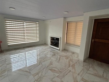 Oficina en arriendo mensual en Estado / argomedo, Curicó - 2 baños