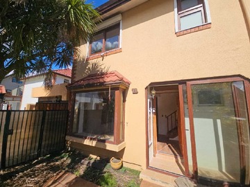 Casa en arriendo mensual en Arriendo casa 2D 2b 1E Lomas de San Sebastian (182529), Concepción - 2 dormitorios, 2 baños