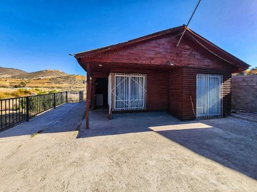 Terreno en venta en Hermosa Parcela 6.094 M2 Con Cabaña, El Romero, (176200), La Serena - 3 dormitorios, 1 baño