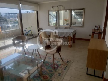Departamento en venta en Robles / Portal La Dehesa, Lo Barnechea - 4 dormitorios, 4 baños