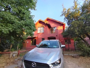 Casa en venta en Amplia Casa en Hacienda el Peñon (173107), Puente Alto - 4 dormitorios, 3 baños