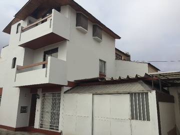 Casa en venta en Antonino Toro, Antofagasta - 5 dormitorios, 3 baños