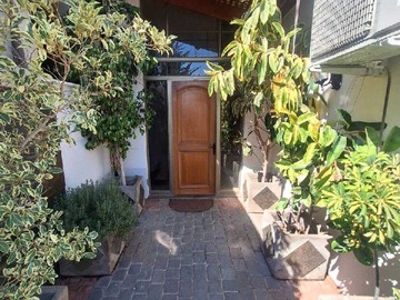 Casa en venta en Moderna Casa Familiar, Ideal para Inversión (170841), Pudahuel - 3 dormitorios, 3 baños