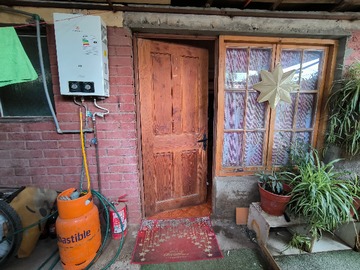 Casa en venta en Los Vecinos 8855, Pudahuel - 4 dormitorios, 2 baños