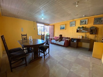 Casa en venta en Casa Esquina en Conchalí: Ideal Comercio (175406), Conchalí - 1 dormitorio, 1 baño