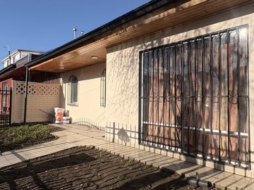 Casa en arriendo mensual en Camino a las Mariposas, Chillán - 2 dormitorios, 1 baño