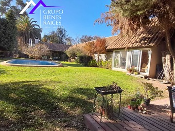 Casa en arriendo mensual en Parcela 5D 5B 10E 381mt2 4.826mt2 terreno (171711), San Bernardo - 5 dormitorios, 5 baños
