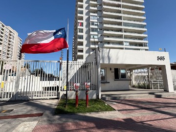 Departamento en venta en Avenida Elías Fernández Albano 565, La Cisterna, Región Metropolitana de Santiago 7970000, Chile, La Cisterna - 3 dormitorios, 2 baños